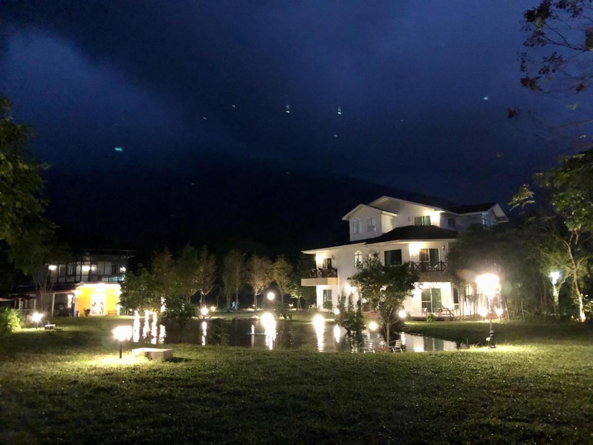 Shuhu Tree Lake B&B Hualien מראה חיצוני תמונה